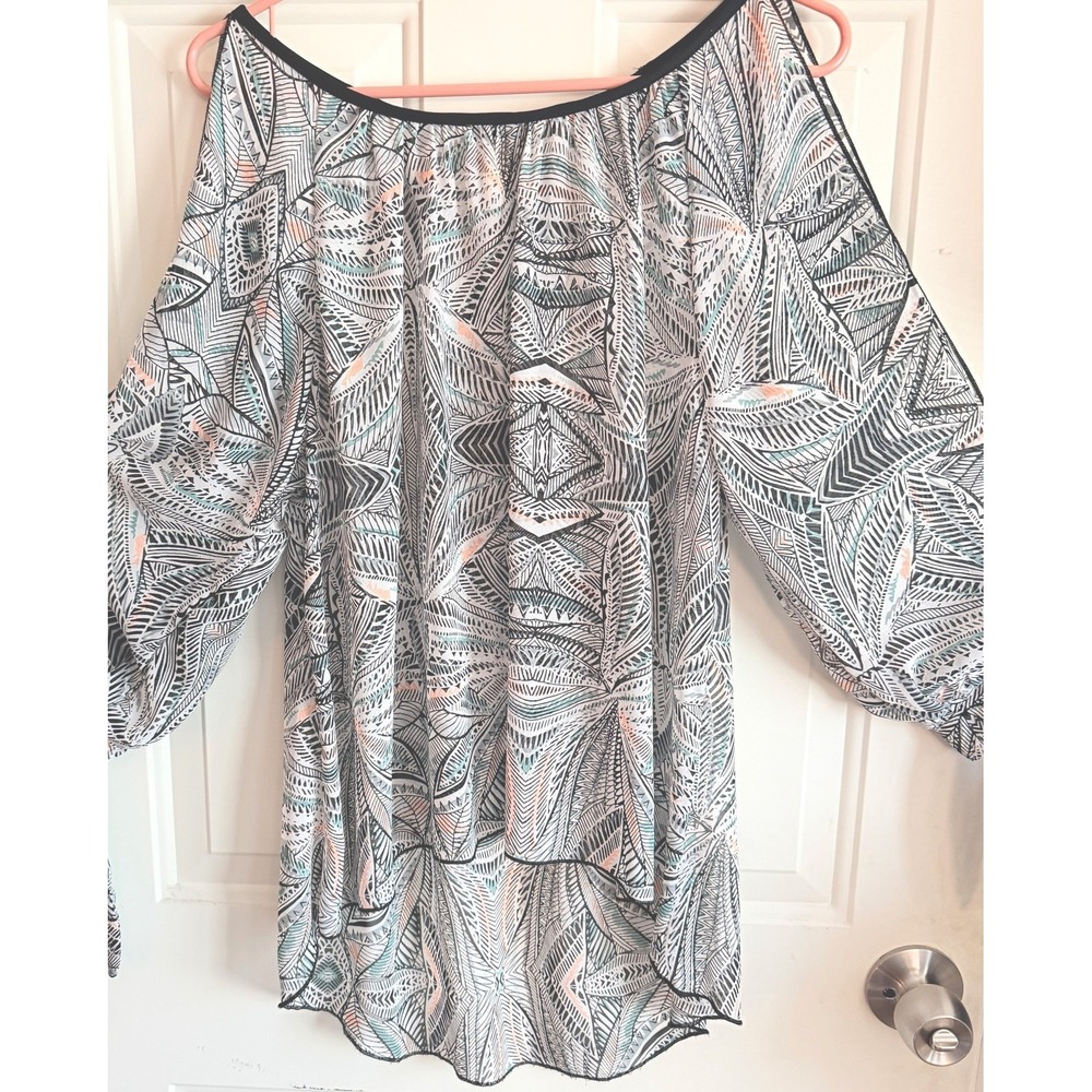 Tyche Womens Large Blouse Shirt Black White Geometric Tribal Cold Shoulder USA